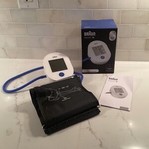Braun Upper Arm Blood Pressure Monitor USED ONCE